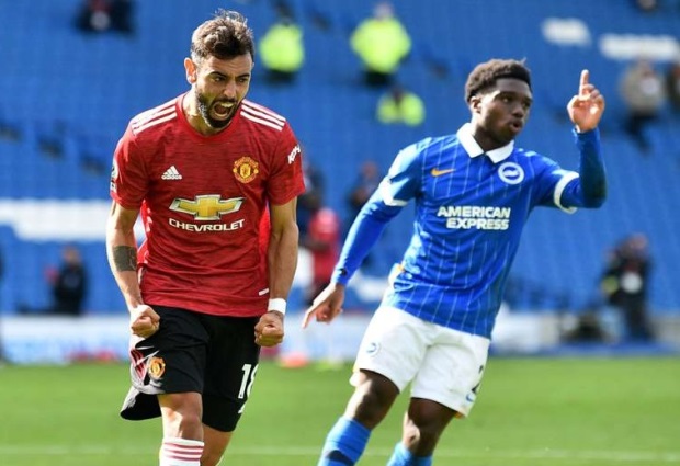 Brighton and Hove Albion 2-3 Manchester United: Fernandes penalty settles astonishing contest