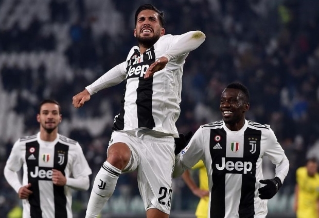 Juventus 3 -0 Chievo: Allegri's men cruise despite Ronaldo penalty save