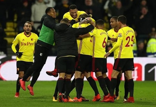 Watford 4 - 1 Chelsea: Conte on the brink, Bakayoko red card, Deeney swears at fans
