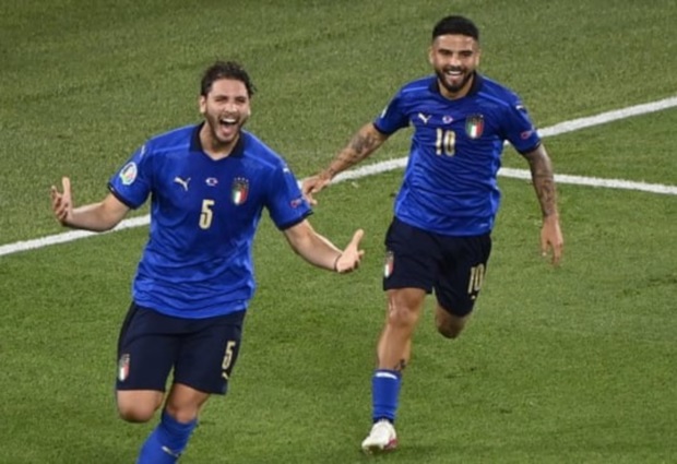 Italy 3 - 0 Switzerland : Locatelli fires Italy past Switzerland and through to Euro 2020 knockout stage