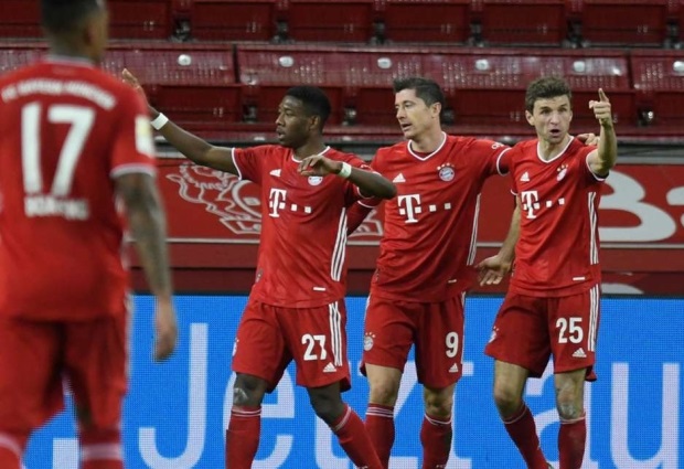 Bayer Leverkusen 1-2 Bayern Munich: Last-gasp Lewandowski sends champions top