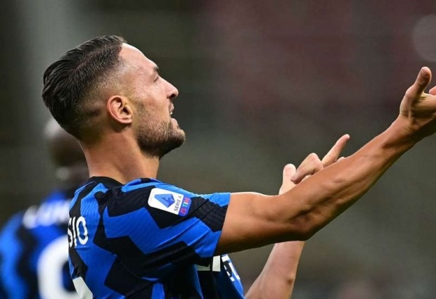 Inter 4-3 Fiorentina: D'Ambrosio and Lukaku steal Ribery's thunder in San Siro thriller