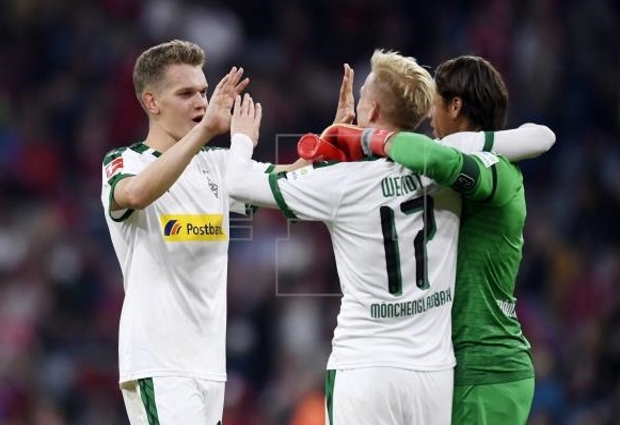 Borussia Monchengladbach 2 -1 Bayern Munich: Bensebaini brace sees Flick's men lose again
