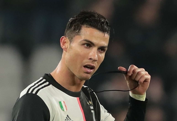 Juventus 4-0 Lecce: Dybala, Ronaldo and Higuain help open up seven-point gap
