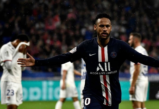 Lyon 0 -1 Paris Saint-Germain: Neymar strikes late again for Ligue 1 champions
