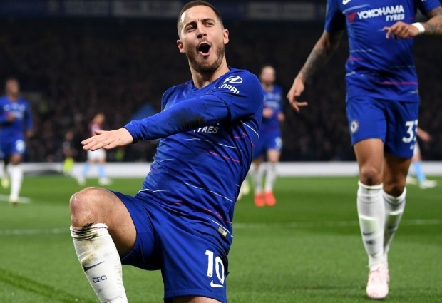 Chelsea 2 -0 West Ham: Brilliant Eden Hazard boosts Blues' top-four bid