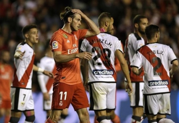Rayo Vallecano 1 -0 Real Madrid: Karim Benzema missed as Los Blancos humbled by LaLiga strugglers