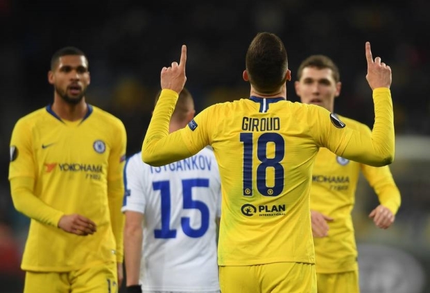 Dynamo Kiev 0 -5 Chelsea : Blues into quarter-finals after Giroud treble