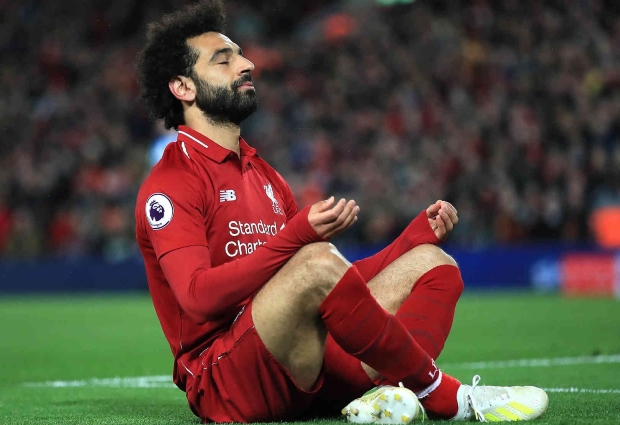 Liverpool 5 -0 Huddersfield Town: Mane, Salah star as Reds run riot at Anfield