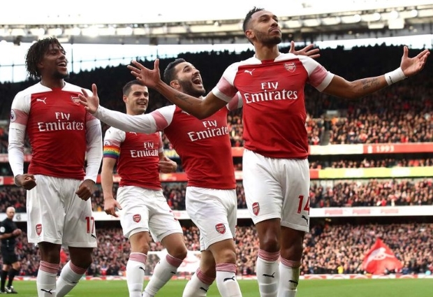 Arsenal 4 -2 Tottenham: Aubameyang double inspires thrilling derby triumph