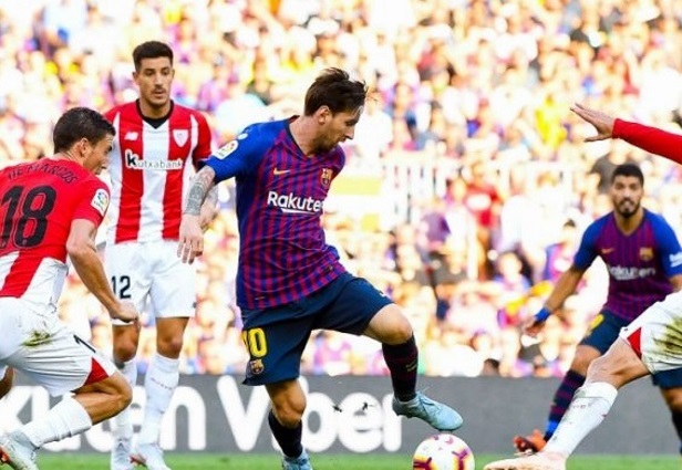 Barcelona 1 -1 Athletic Bilbao: Messi and Munir combine to prevent another defeat