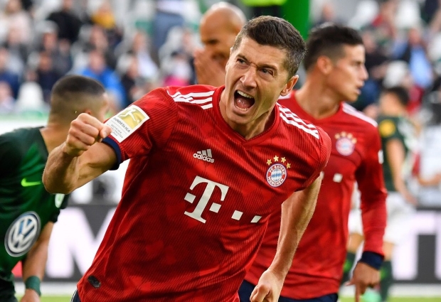 Wolfsburg 1 -3 Bayern Munich: Lewandowski leads Kovac out of trouble