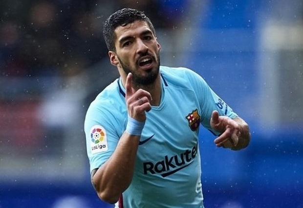 EIbar 0 -2 Barcelona: Suarez and Alba seal points as Orellana sees red