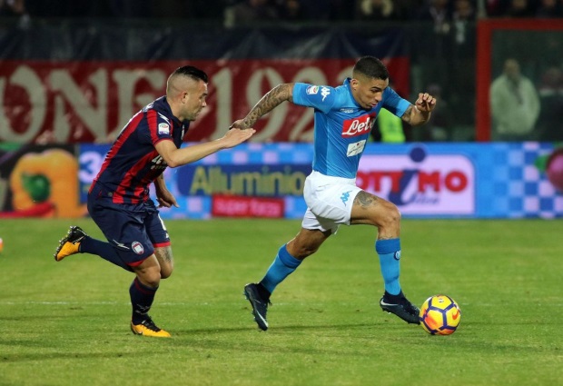 Crotone 0-1 Napoli: Marek Hamsik's first-half goal extends Napoli's lead at the top of Serie A to four points.