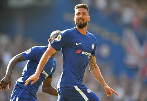 Chelsea 1 -0 Liverpool: Giroud takes Conte's men to within two points of Spurs