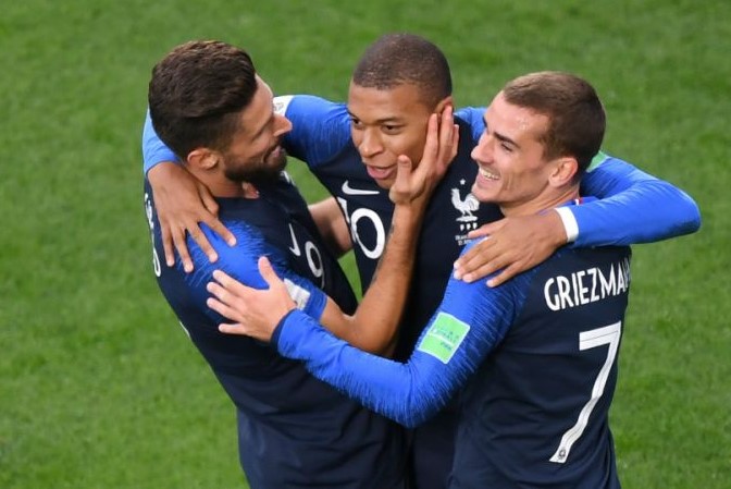 France 1 -0 Peru: Mbappe books last-16 spot with record goal