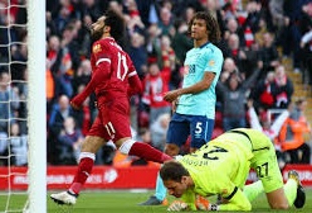 Liverpool 3 -0 Bournemouth: Salah reaches 40 goals in comfortable win