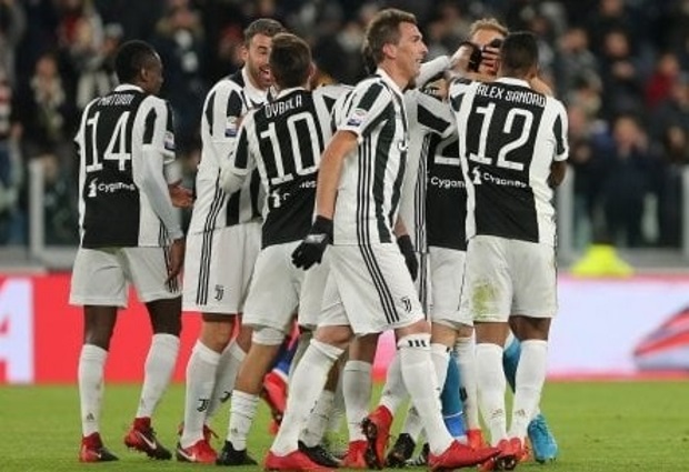 Juventus 3 -0 Crotone: Old Lady return to winning ways in Serie A thanks to Mario Mandzukic super-sub Mattia de Sciglio and Medhi Benatia goals