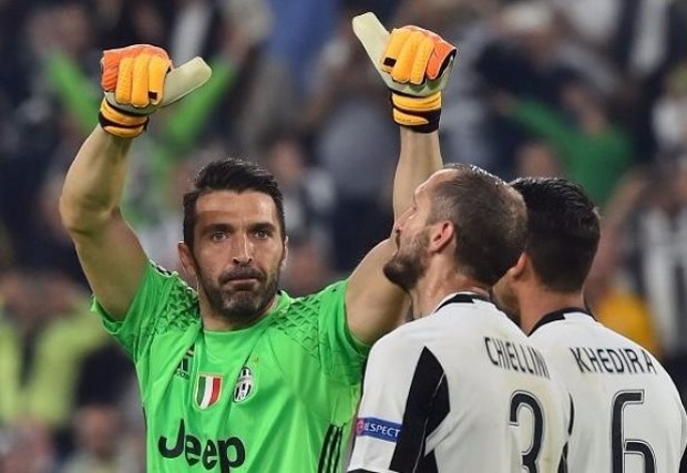 Juventus 3 -0 Cagliari : Buffon Saves Serie A's First Var Penalty In Comfortable Win